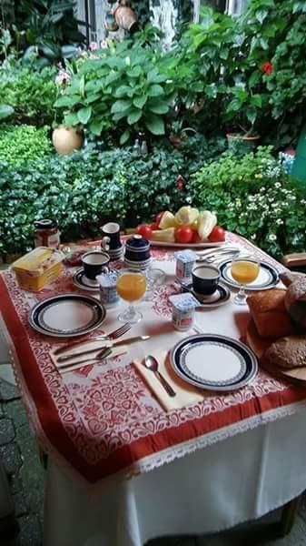 Bed and Breakfast Fonagy Es Walter Vendeg- Es Borhaz Vác Exteriér fotografie